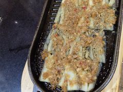 茄子-老东镇啤酒屋海鲜加工·蒸汽海鲜·海鲜烧烤(台东店)