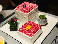 -左庭右院鲜牛肉火锅黑金店(陆家嘴中心店)