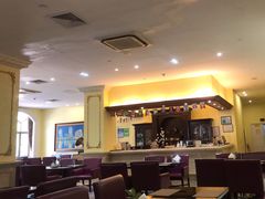 -江门新会碧桂园凤悦凤凰酒店(万达广场店)