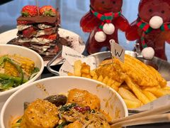 -W COLLECTIVE  DESSERT SHOP