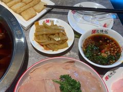 -忘情水鱼头·鲜鱼火锅(滨江中路店)