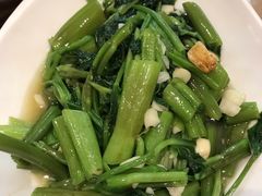 -邻家小馆(银都店)