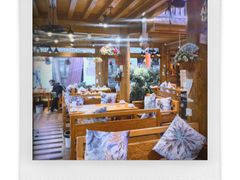 -民食香·腊排骨野生菌美食(木府店)