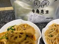 -黑白电视长沙小吃(美林M·LIVE天地东座店)