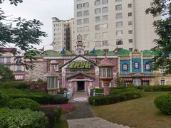 -龙凤山庄影视度假村