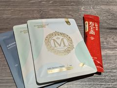-上海虹桥中心爱琴海亚朵S酒店