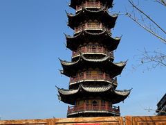 -龙华寺