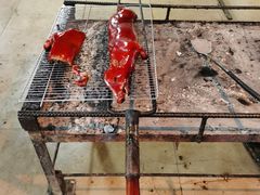 -黄记四更烤乳猪店