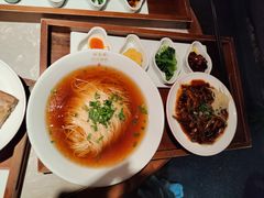 -松鹤面馆·古法焖肉面(观前店)