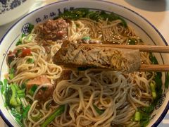 -镇南锅盖面馆(解放路店)