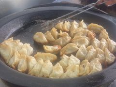 -黄阿姨锅贴大王(万航渡路店)