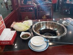 -老来福·非遗酸汤兔(凯旋路店)