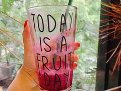 -樾餐厅泰式海鲜火锅(民歌湖店)