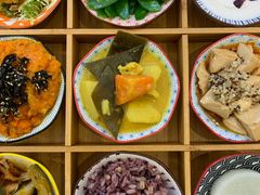 -轻蔬不用等·素食(江苏路店)