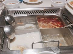 -海底捞火锅鲜切牛肉主题店(长寿路店)