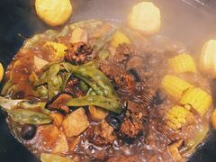 -山河屯铁锅炖(哈西站店)