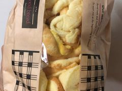 -蓝小轩蛋糕·面包(趣春店)