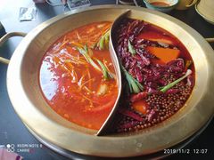 -王婆乔鲜鱼自助火锅(蜀汉路店)