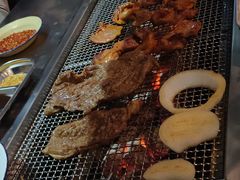-马路牙子烧烤音乐酒馆(望京店)