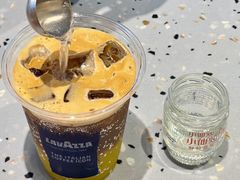 -LAVAZZA拉瓦萨咖啡(中航城君尚购物中心店)