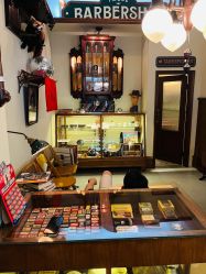 -IMUSE BARBER SHOP