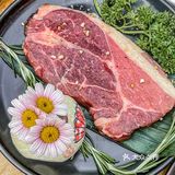 在花园里吃烤肉喝下午茶是怎样的一种体验⁉