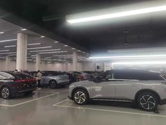 -蔚来体验中心(北京亦庄店)