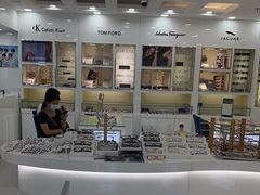 -视康眼镜·蔡司授权店(同乐路广州眼镜城店)