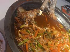 -鸣记脆皮烤鱼·海鲜烤鱼(三八广场店)
