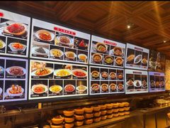 -八府香鸭·啫啫煲(华山路店)