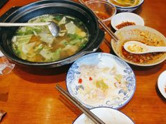 -谢老五跷脚牛肉·非遗传承店