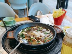 -尚品牛味汤锅火锅烤肉(新都桥旗舰店)