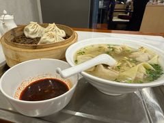 -老西白点心店