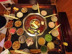 -星鸿社重庆老火锅(燃灯寺分店)