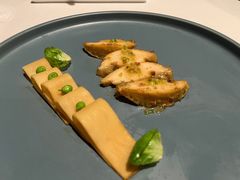 三头鲍拌油焖熊猫笋-广州富力丽思卡尔顿酒店·丽轩·粤菜