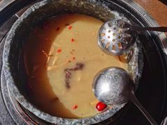 -峰瑞藏地美食·石锅鸡·牦牛肉(大昭寺品牌店)