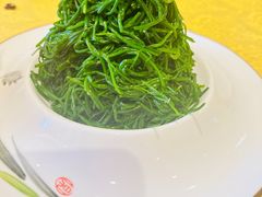 炝拌草原沙葱-德乐海蒙餐