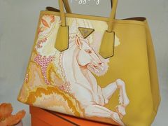 -PRADA普拉达(国金中心店)