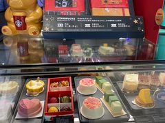 面包甜点陈列柜-星巴克(大连柏威年店)