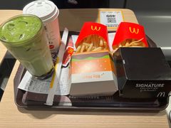 -麦当劳(星光行店)