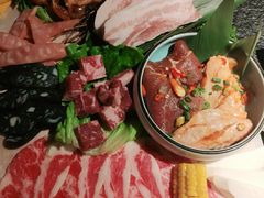 -嘿嘟嘟·肋条烧肉放题(爱融荟城店)