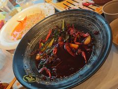 -肥肥虾庄·金牌油焖大虾(汉口城市广场店)