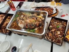 -老东镇啤酒屋海鲜加工·蒸汽海鲜·海鲜烧烤(台东店)