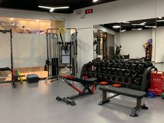 -持之以恒健身工作室(建国酒店)