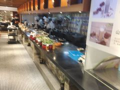 自助取餐区-侬佳蒸菜馆(听潮店)