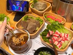 -独食火锅·半米屋台(直营总店)