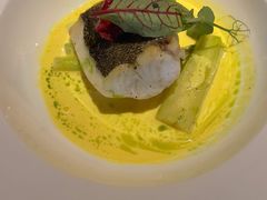 香煎海鲈鱼配芦笋-AZUL by FUEL蓝色·法式酒馆(琶醍店)