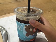 -LINE FRIENDS Garosu-gil Flagship Store