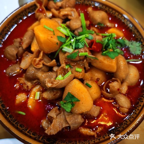 杨肥肠酒楼(嘉陵路北段店)