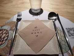 餐具摆设-春树下·树屋花房西餐厅(罍街AS1980店)